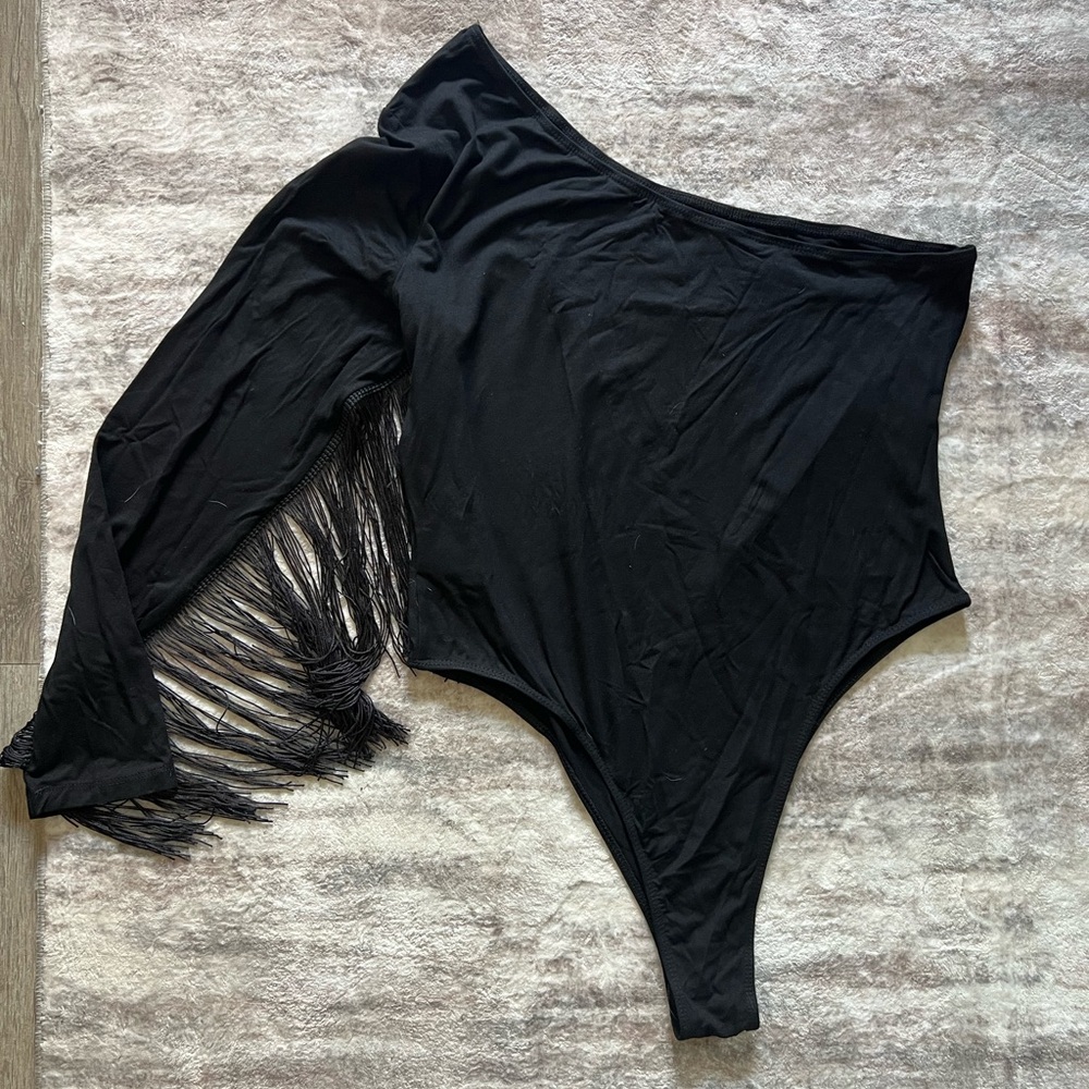 Chic Black One-Shoulder Bodysuit